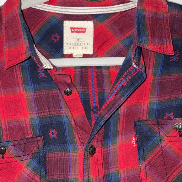 Levi's Red and Blue Plaid Button Down Shirt - Picture 2 of 4